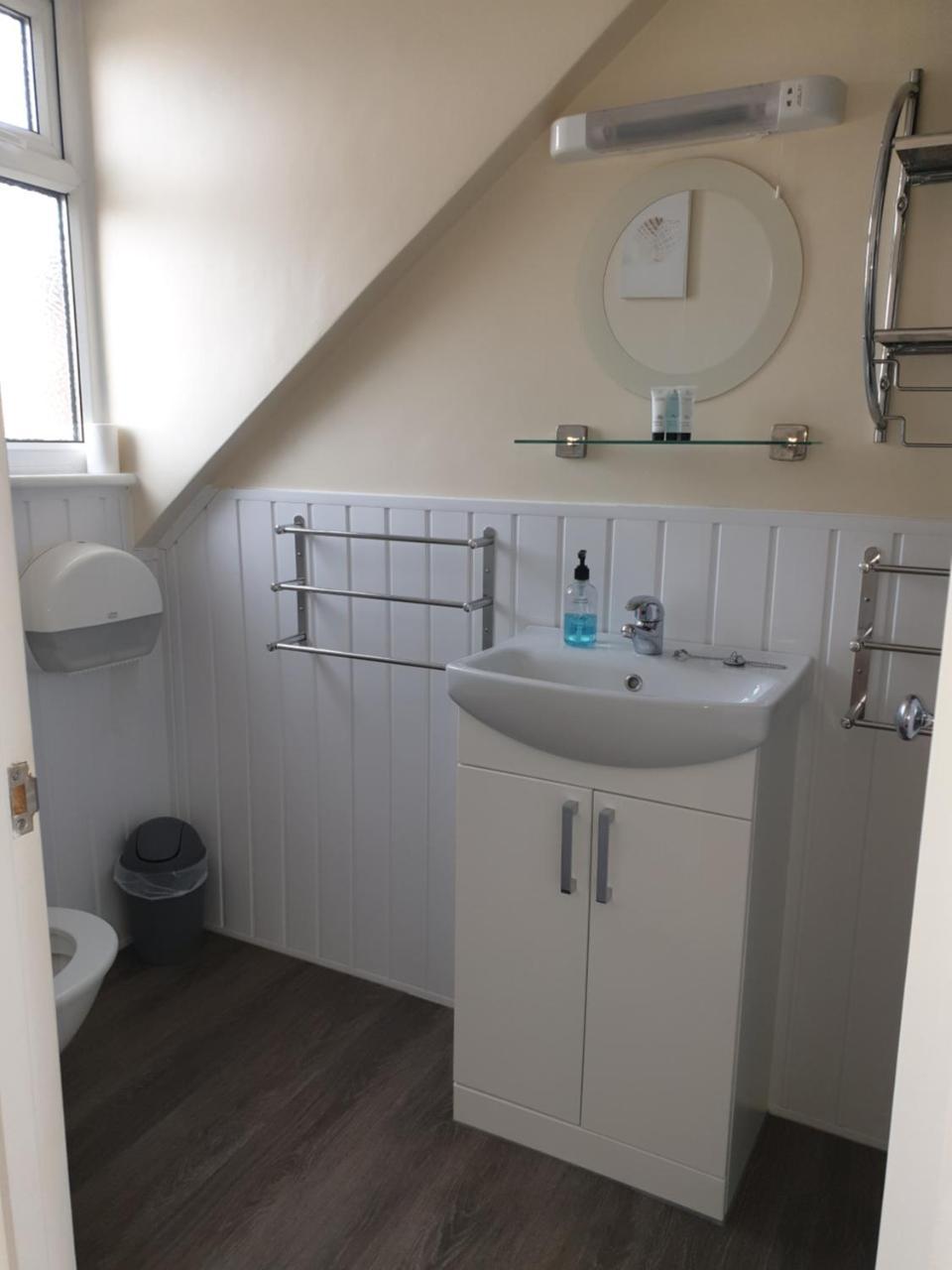 Crofton Guest House Weymouth Exteriör bild